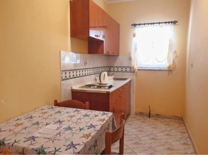 Apartmanibeta Stara Novalja Exteriör bild